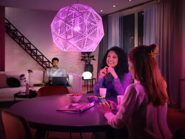NEW White and Colour Ambiance Smart Light Bulb Starter Kit, 75W - 1100 Lumen [E27 Edison Screw] 2 Bulbs + Smart Button - With Bluetooth - Works with Alexa, Google Assistant and Apple Homekit E27 2 Pack Starter Kit + Button